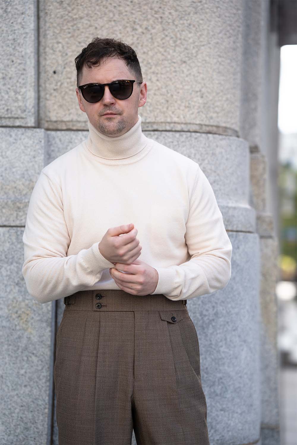 CASHMERE TURTLE NECK