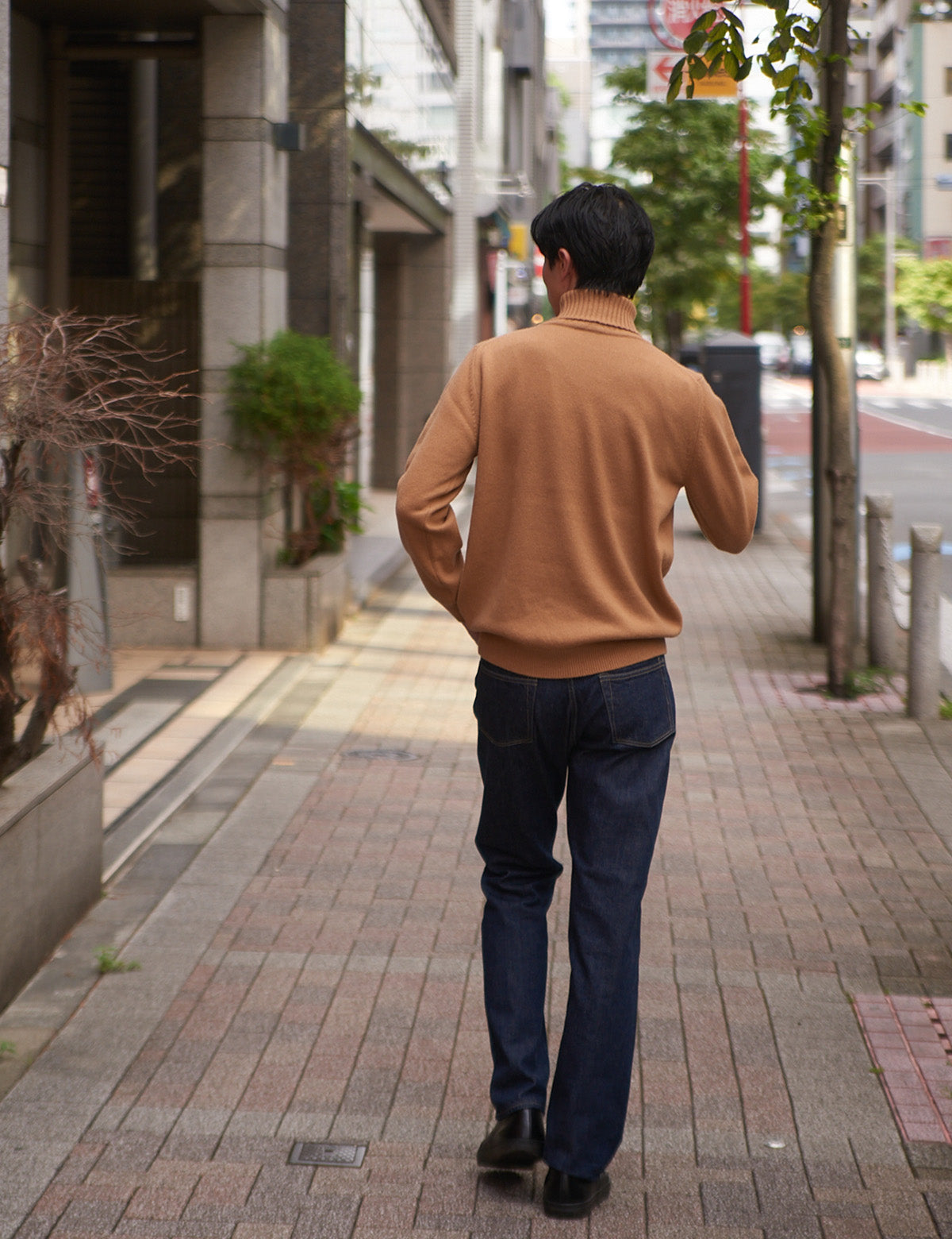 CASHMERE SILK WOOL TURTLE NECK