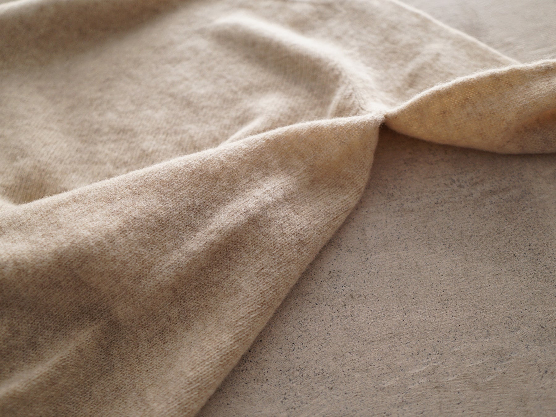 【UNISEX】SHETLAND WOOL CREWNECK SWEATER