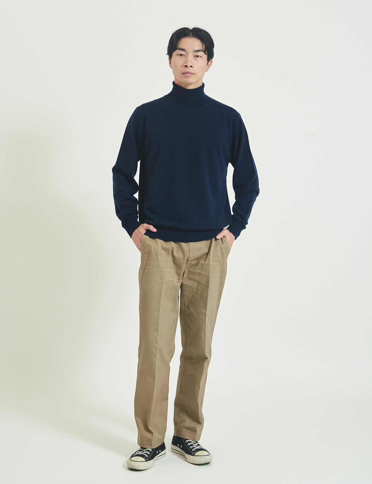 CASHMERE TURTLE NECK
