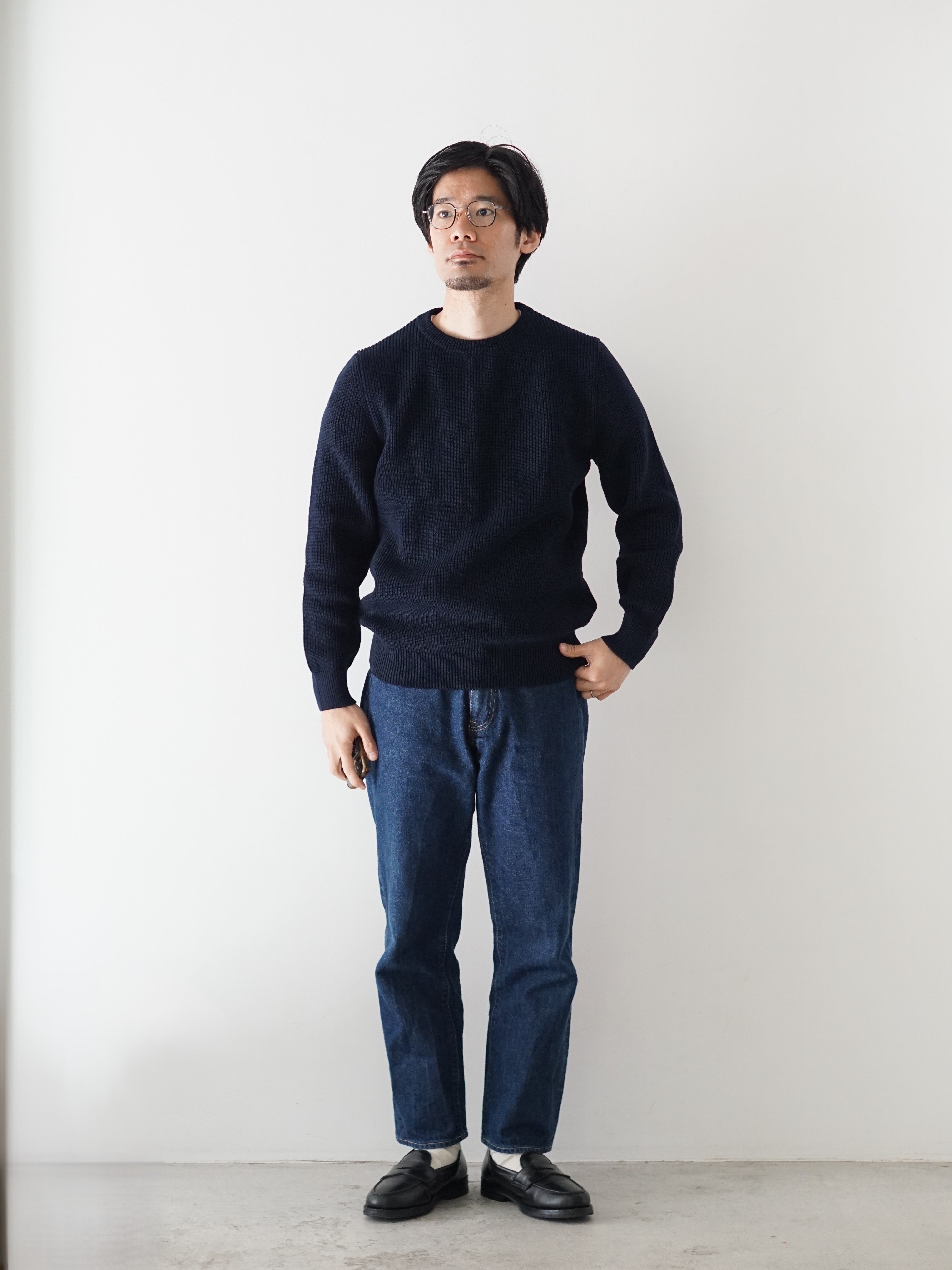 【NEW】COTTON HEAVY WEIGHT CREWNECK