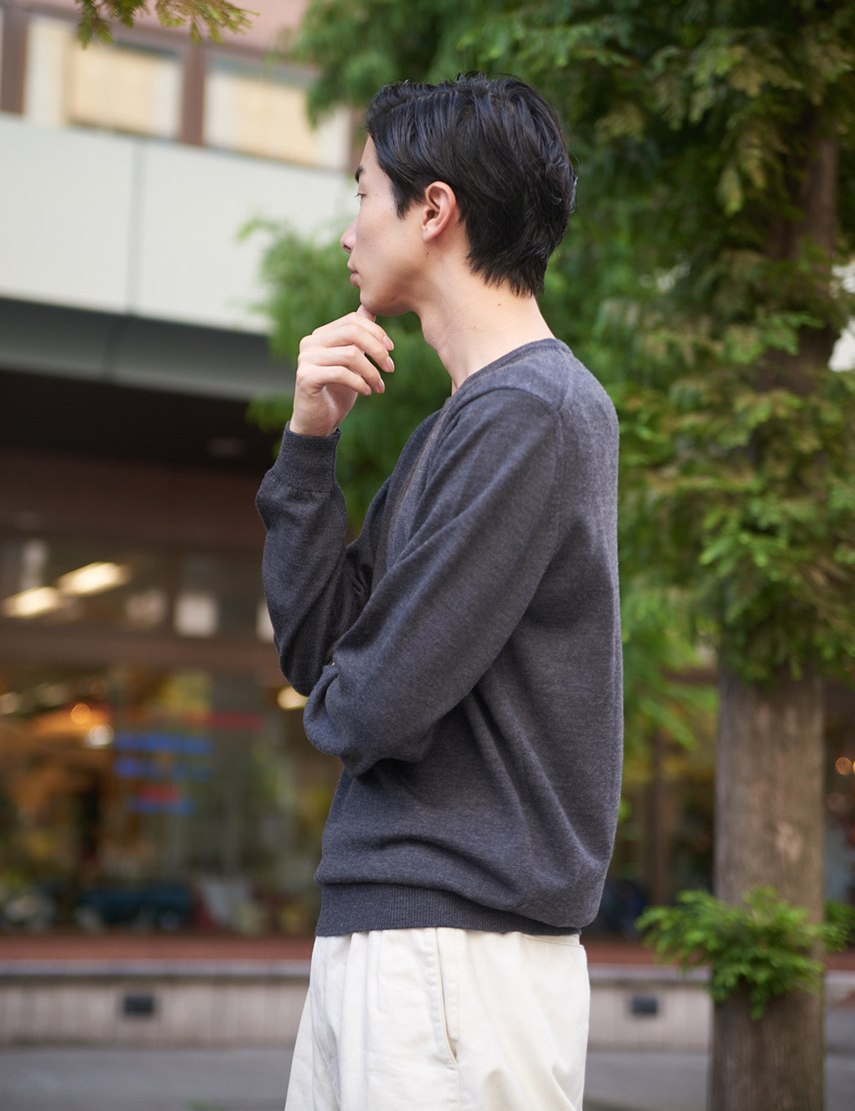 (WO2)12G Lightweight Merino Wool Crewneck