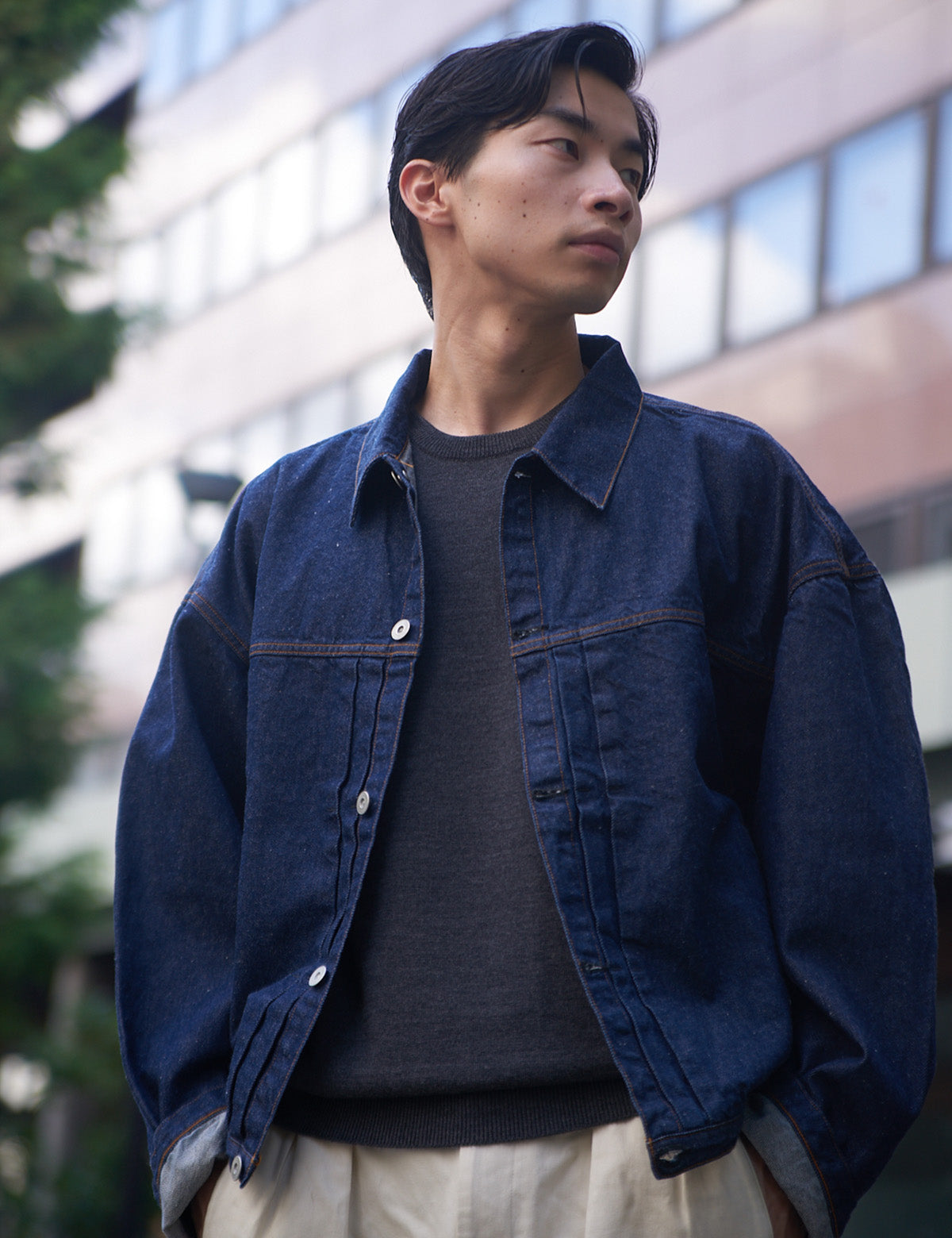 (WO2)12G Lightweight Merino Wool Crewneck